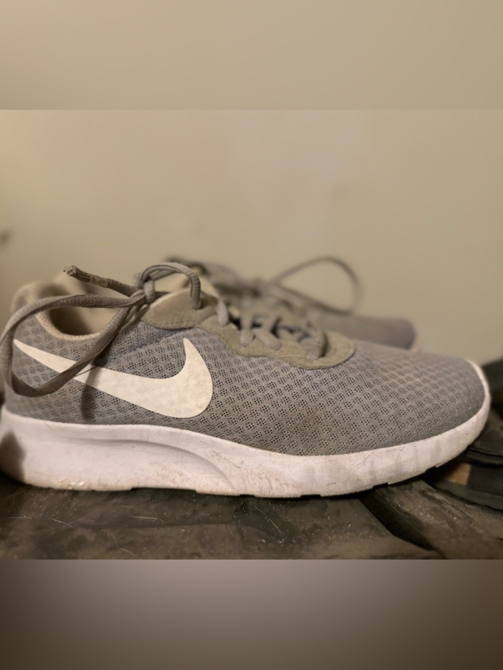 Nike Tanjun